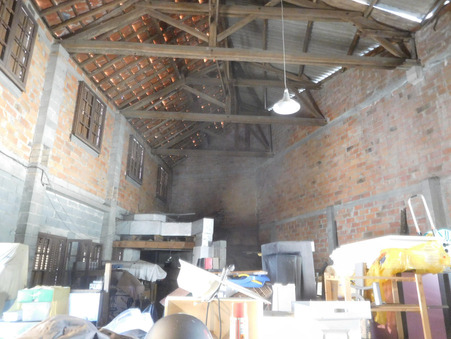 Local commercial 62 000 € Réf. 10957 Saint-Yrieix-la-Perche