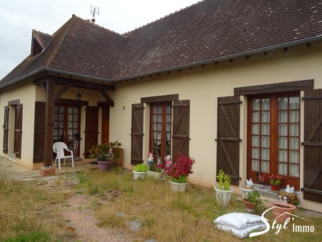 Montreuil l argille  241 000 €