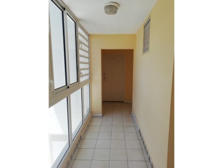 Location appartement Moufia 97490; 811 &euro; 