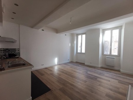 Appartement 76 000 €  sur Cuers (83390) - Réf. LMA1498