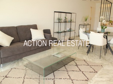 A louer appartement À partir de 3 000 €  Cannes