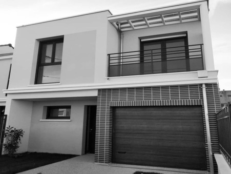 Achat neuf Tremblay en France Réf. VILLASVERTGALANT001