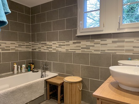 Maison sur Lanhouarneau ; 315 900 &euro; ; A vendre Réf. 2389