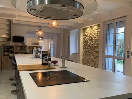 Vente maison 315 900 &euro; Lanhouarneau