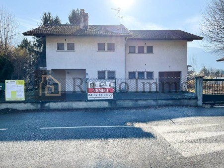 Maison 300 000 €  Réf. R8867001 Thyez