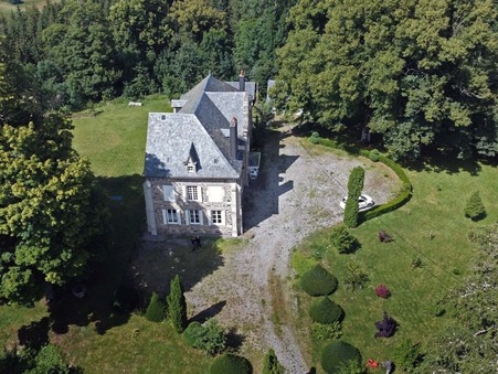 MARCENAT  895 000€