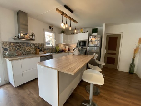 Maison sur Meyreuil ; 475 000 €  ; Achat Réf. 46922