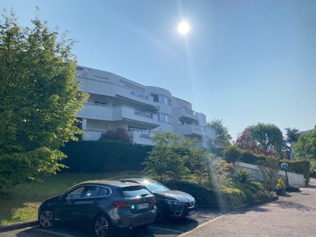 A louer appartement 706 &euro;  Montmorency