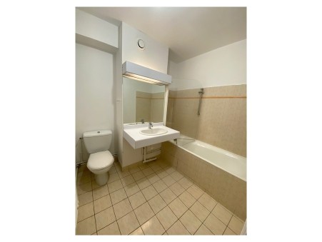 A louer appartement 706 &euro;  Montmorency