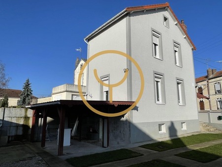 Romilly-sur-Seine  149 000 €