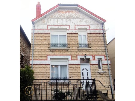 Romilly-sur-Seine  149 000 €