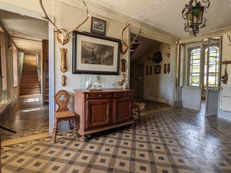 Chateau 782 560 €  Réf. 212 Orleans