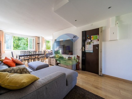 Chilly-Mazarin  257 000 €