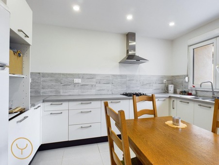 Romilly-sur-Seine  139 000 €