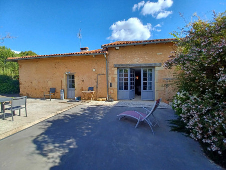 La rochefoucauld en angoumois   416 000€