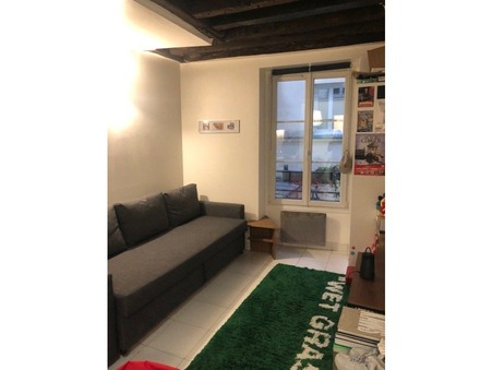 Paris 3ème  726 €