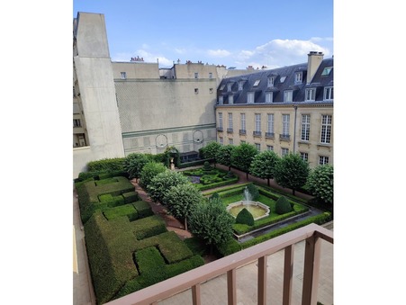 Paris 3ème 1 350 €