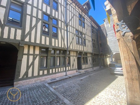 Troyes  135 000€