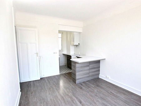 Asnières-sur-Seine  920 €