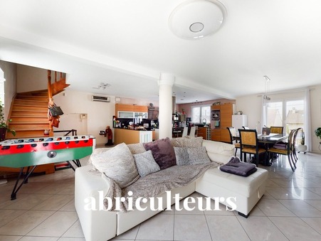 Clichy-sous-Bois  499 000 €