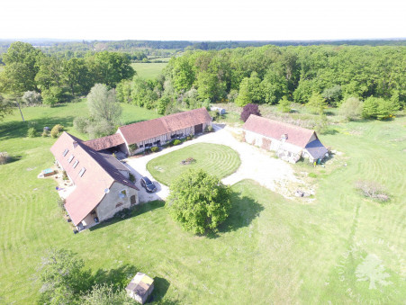 A vendre propriété Bourges 18000; 585 200 € 