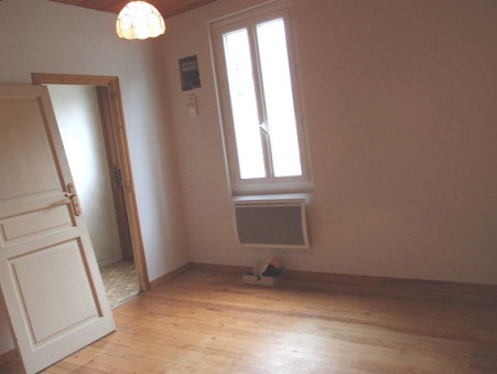 A louer maison 714 &euro;  Puylaurens