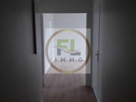 Location appartement Acheres 78260; 874 € 