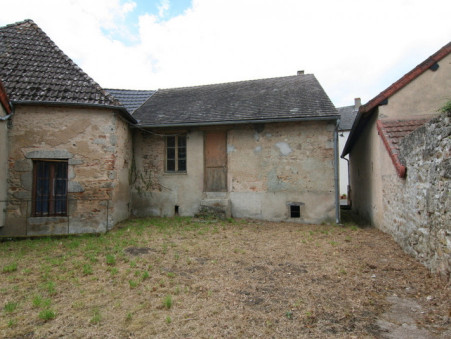 A vendre maison Grury 71760; 18 000 € 