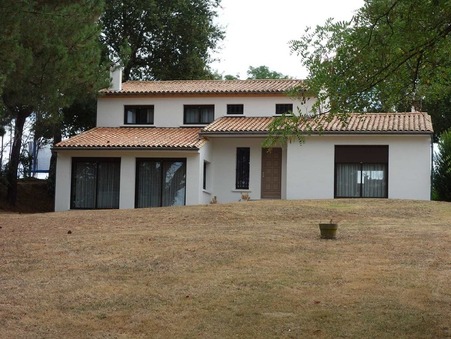 Berson  362 250 €