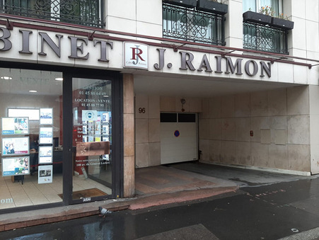 Parking sur Paris ; 100 €  ; Location Réf. 2721