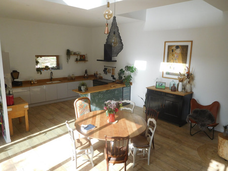 A vendre maison Saint-Yrieix-la-Perche 87500; 334 000 €