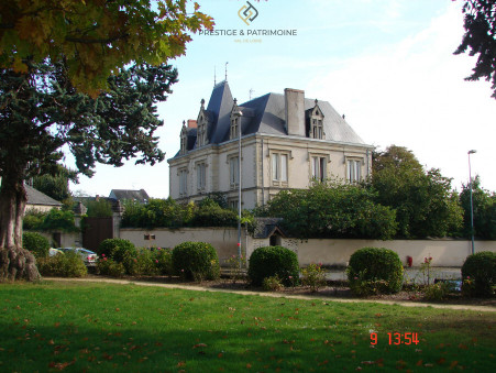 Chateau gontier  174 735€