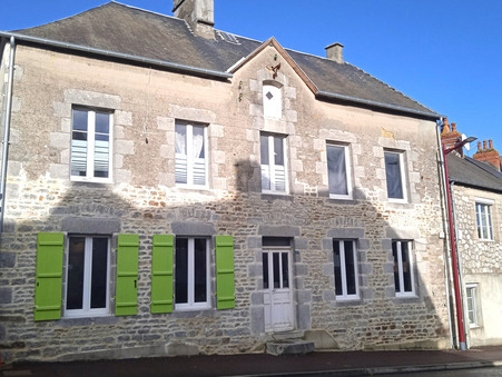 Quettreville-sur-Sienne  176 000 €