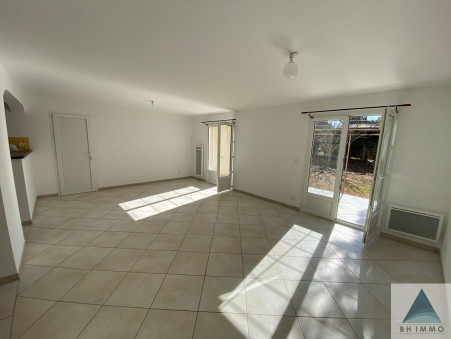 Maison 1 950 &euro;  Réf. BHI108 Simiane Collongue