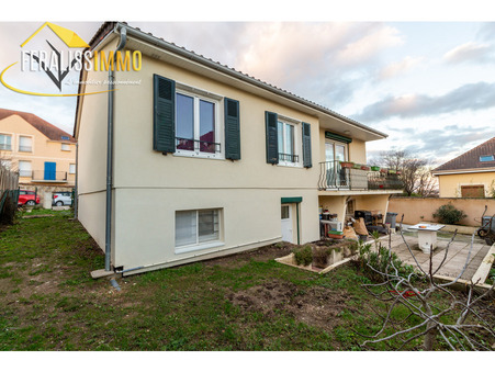 House € 359 900  Réf. 8677 Courdimanche