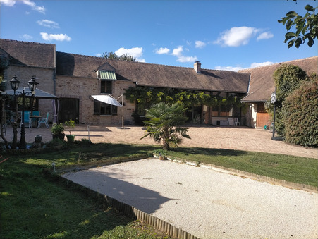 Villeneuve-la-Guyard  499 000 €