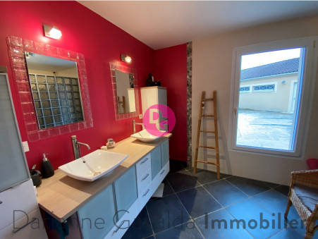 A vendre maison Livinhac le Haut 12300; 388 500 € 