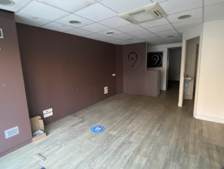 Local commercial sur Gardanne ; 865 &euro;  ; A louer Réf. 14022023