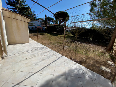 A louer maison 1 650 €  Simiane Collongue