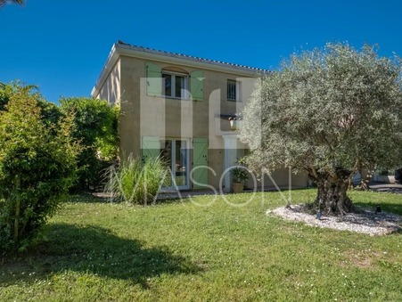 Maison À partir de 1 800 €  sur Antibes (06600) - Réf. 8104941-8104941