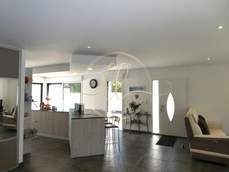 Maison 665 600 € Réf. 2L012ll Nieul sur Mer