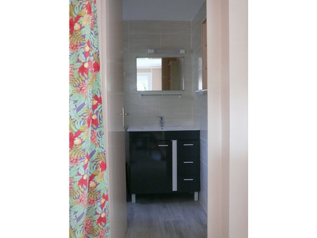 A louer appartement À partir de 222 €  Saint-Georges-de-Didonne