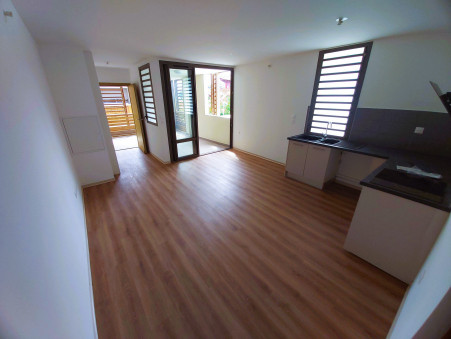 A louer appartement Saint-Pierre 97410; 777 €