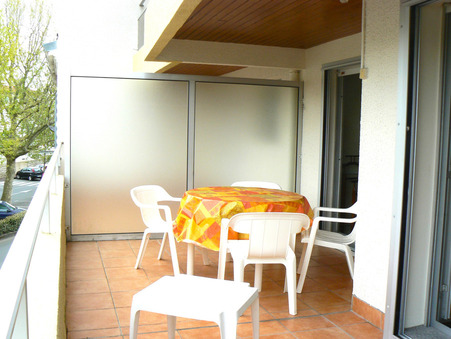 Royan  275 €