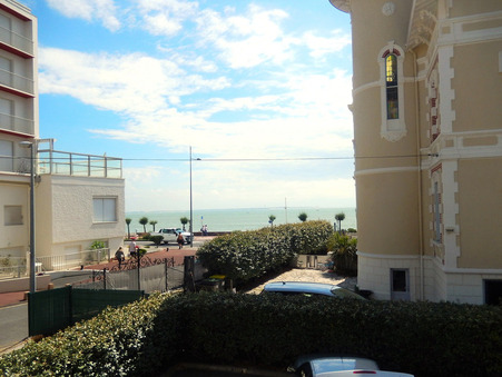 Royan  275 €