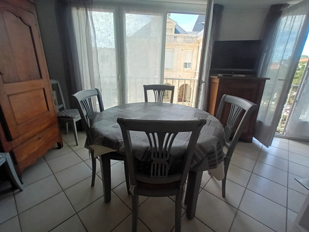 Location appartement Royan 17200; À partir de 200 € 
