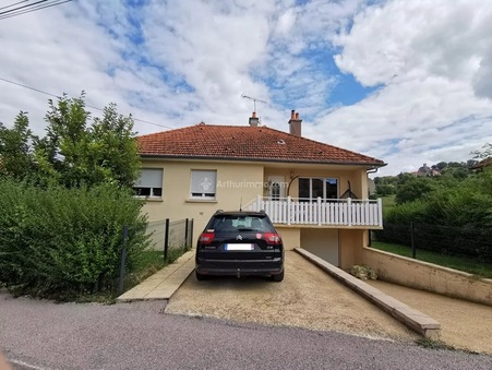 Saint-Thiébault  140 200 €