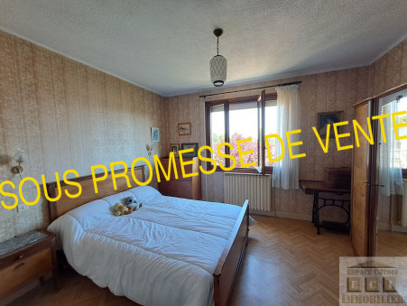 Maison sur La Cote St Andre ; 185 000 €  ; A vendre Réf. 1682