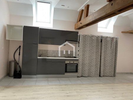 A louer appartement 750 €  Chars