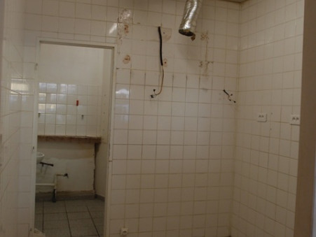 Local commercial 300 €  sur Puylaurens (81700) - Réf. 040